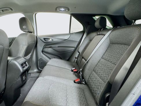 Used 2022 Chevrolet Equinox LT FWD image 10