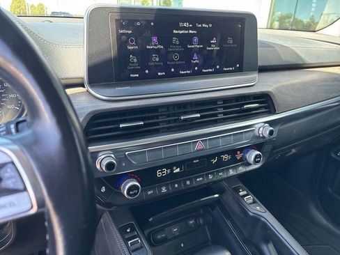 Certified 2022 Kia Telluride SX w/ Nightfall Edition Package AWD/4WD image 13