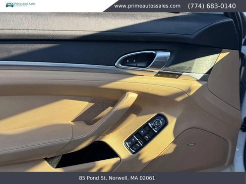 Used 2013 Porsche Panamera 4 Platinum Edition AWD/4WD image 12