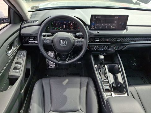 Used 2023 Honda Accord EX-L image 12