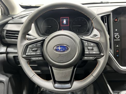 Certified 2025 Subaru Crosstrek 2.5i Limited w/ Crosstrek Mirror Package image 14