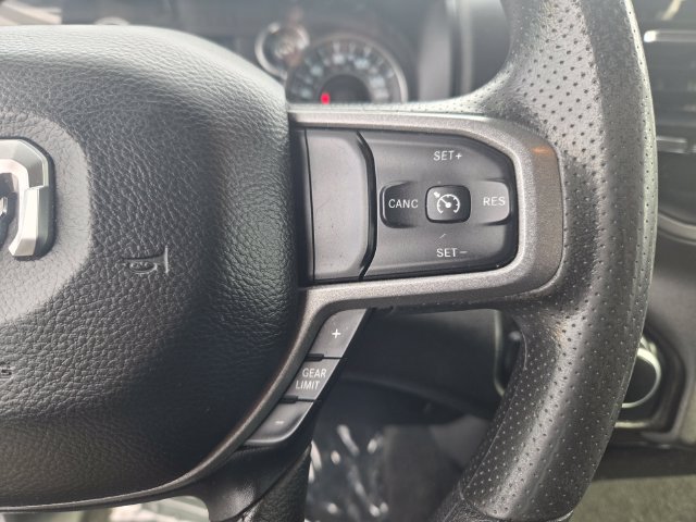 Used 2019 RAM 1500 Tradesman AWD/4WD image 19