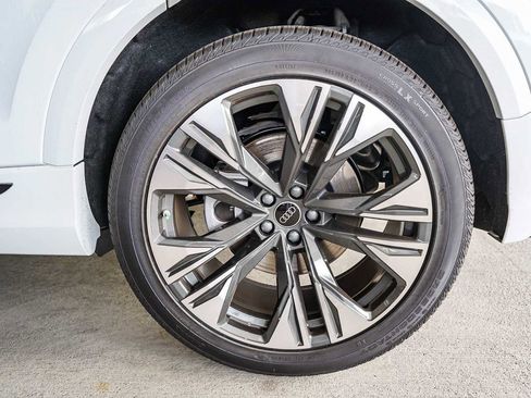 New 2026 Audi Q8 Premium Plus AWD/4WD image 8