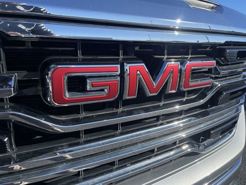 Certified 2024 GMC Sierra 1500 SLT image 31