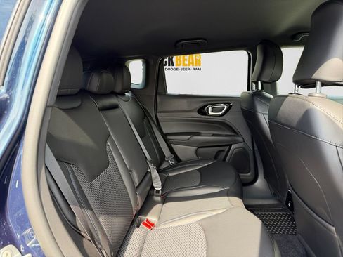 New 2026 Jeep Compass Latitude AWD/4WD image 16