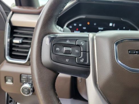 Used 2022 GMC Sierra 1500 Denali w/ Technology Package image 14