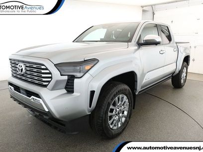 Used 2025 Toyota Tacoma Limited