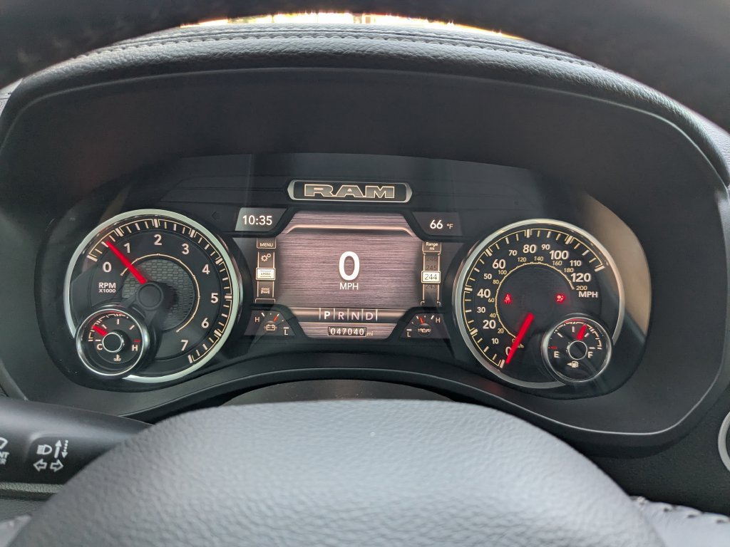 Used 2023 RAM 1500 Laramie AWD/4WD image 20