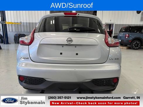 Used 2015 Nissan Juke SV w/ Technology Package AWD/4WD image 6