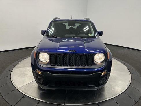 Used 2018 Jeep Renegade Altitude image 2
