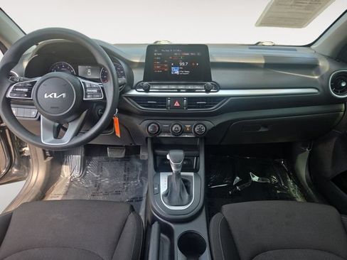Used 2024 Kia Forte LXS FWD image 10