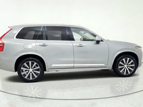 Used 2025 Volvo XC90 B6 Plus w/ Protection Package Premier AWD/4WD image 9