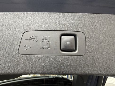 Used 2022 Lincoln Corsair Reserve w/ Elements Package image 26