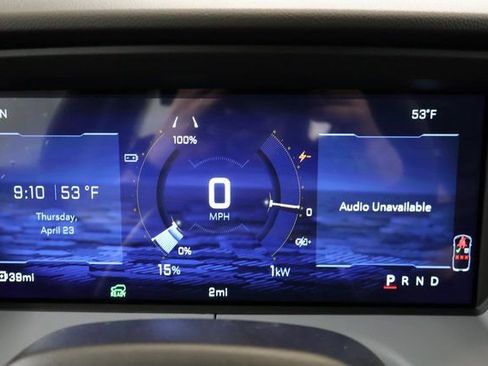 New 2027 Chevrolet Bolt LT w/ Comfort Package FWD image 16