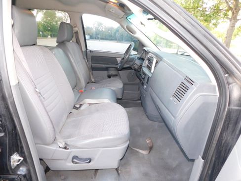 Used 2008 Dodge Ram 1500 Truck SLT image 25