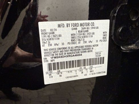 Used 2024 Ford Explorer XLT w/ Class IV Trailer Tow Package image 21