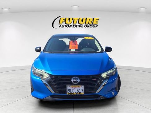 Used 2024 Nissan Sentra SR FWD image 2