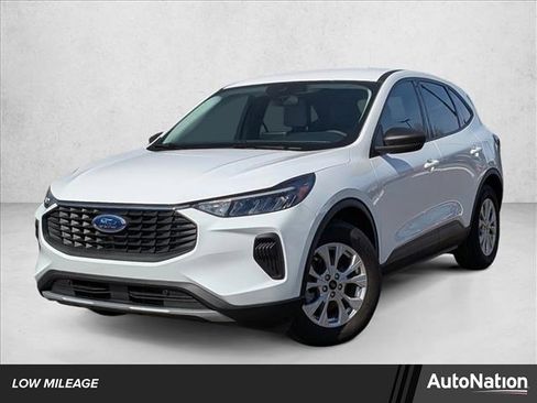 Used 2025 Ford Escape Active image 1