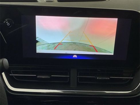 Certified 2026 Chevrolet Trax RS image 19