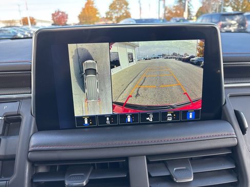 Used 2022 Chevrolet Tahoe RST w/ Luxury Package image 32