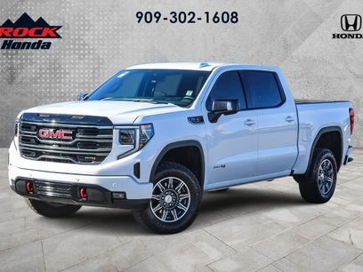 Used 2025 GMC Sierra 1500 AT4