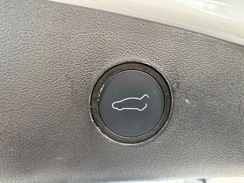 Used 2021 Tesla Model 3 Standard Range Plus image 28