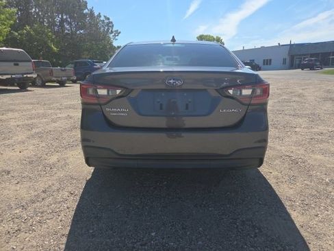 Used 2022 Subaru Legacy Premium AWD/4WD image 7
