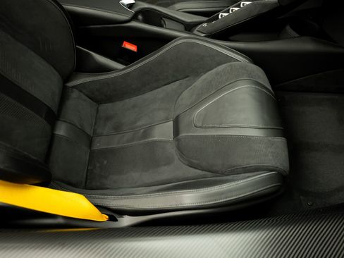 Used 2018 McLaren 720S Performance RWD image 41