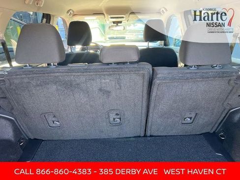 Certified 2024 Nissan Rogue S image 15