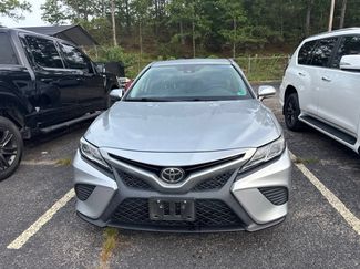 Used 2019 Toyota Camry SE w/ Convenience Package FWD video 2