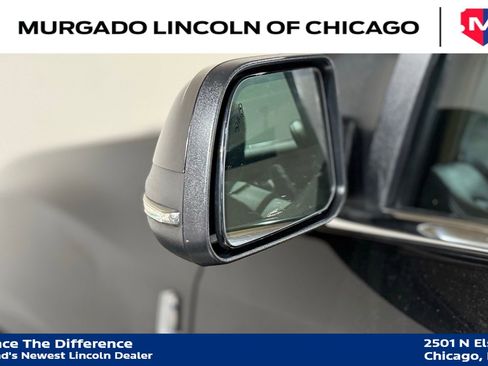 Used 2013 Lincoln MKX AWD image 16