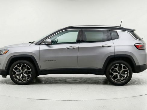 Used 2025 Jeep Compass Limited image 5