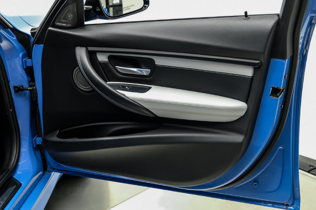 Used 2018 BMW M3 RWD image 58