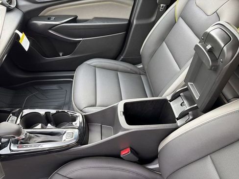 New 2026 Chevrolet Trax ACTIV w/ Driver Confidence Package image 21