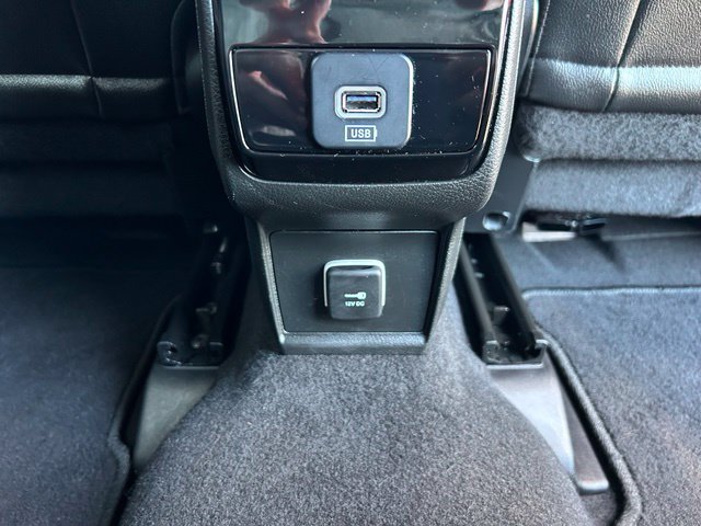 Used 2025 Jeep Compass Limited AWD/4WD image 34