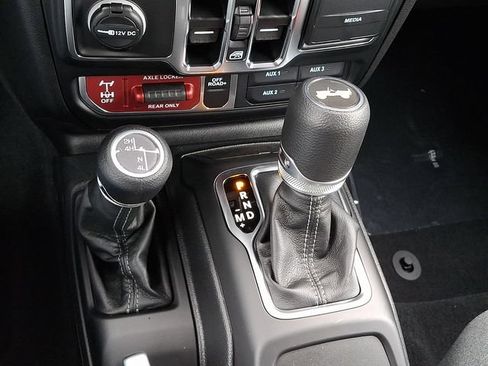 New 2026 Jeep Wrangler Unlimited Sport AWD/4WD image 10