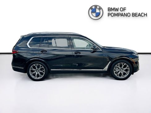 Used 2023 BMW X7 xDrive40i image 8