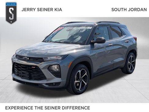 Used 2022 Chevrolet TrailBlazer RS w/ Convenience Package FWD image 1