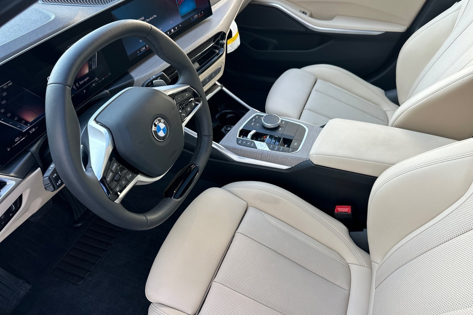 Used 2026 BMW 330i Sedan w/ Convenience Package RWD image 9