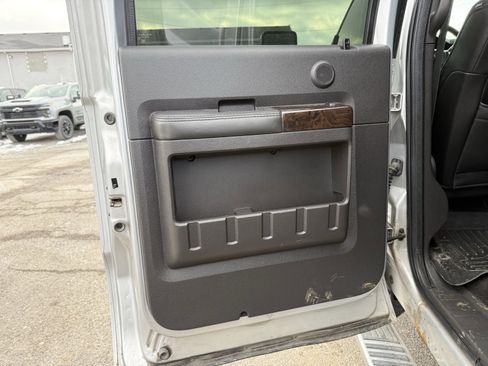 Used 2013 Ford F250 Platinum image 24