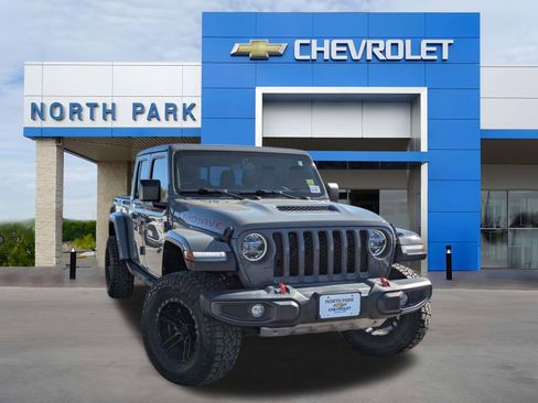 Used 2022 Jeep Gladiator Mojave w/ LED Lighting Group image 1