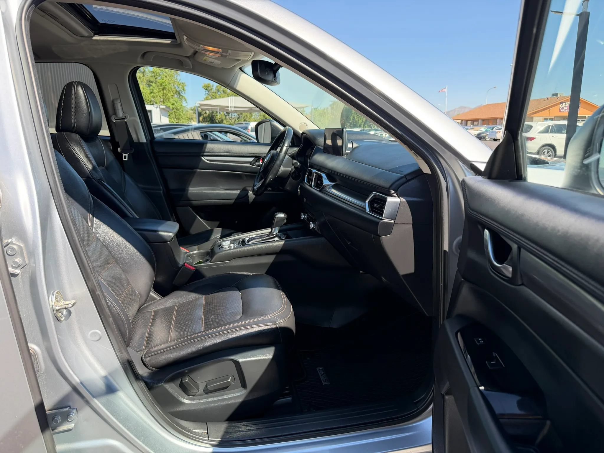 Used 2023 MAZDA CX-5 AWD 2.5 S image 29