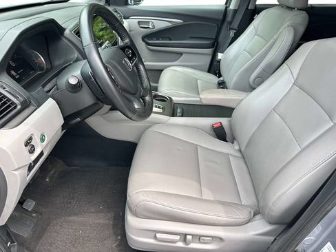 Used 2021 Honda Pilot Special Edition image 18