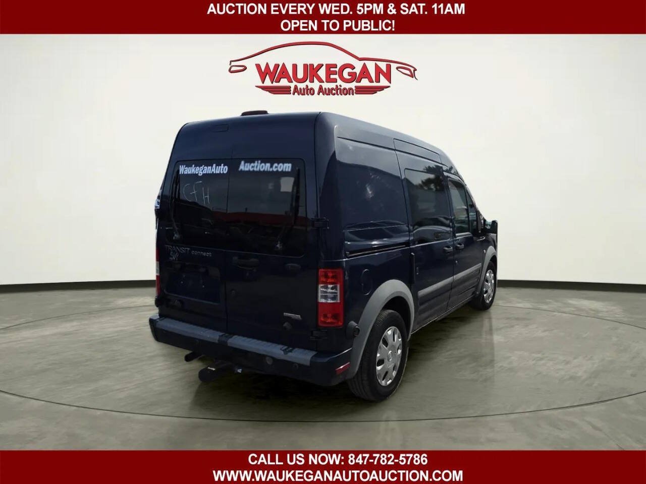 Used 2010 Ford Transit Connect XLT FWD image 5