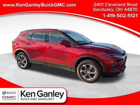 Used 2024 Chevrolet Blazer LT w/ Convenience Package AWD/4WD image 1