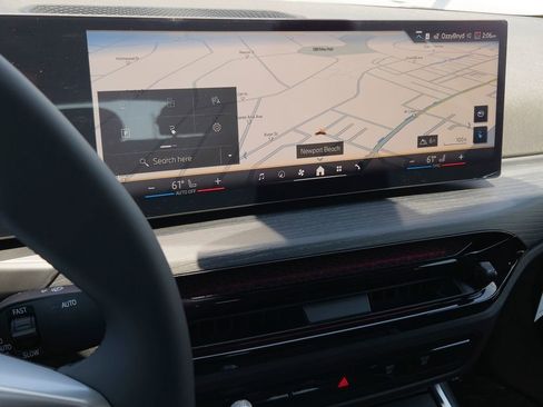 New 2026 BMW i4 eDrive40 w/ Parking Assistance Package RWD image 12