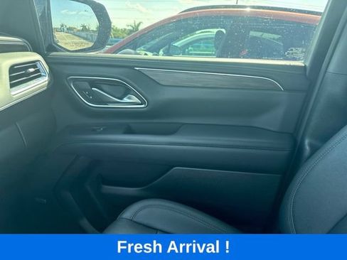 Used 2022 Chevrolet Tahoe LT w/ LT Signature Package RWD image 14