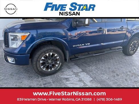 Used 2019 Nissan Titan PRO-4X w/ Pro-4x Convenience Package AWD/4WD image 30