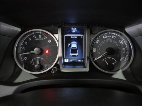 Certified 2023 Toyota Tacoma SR5 image 22