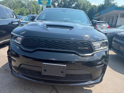 Used 2022 Dodge Durango GT w/ Blacktop Package AWD/4WD image 2